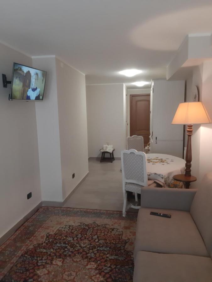 L'Oleandro Casa Vacanze Apartment Nettuno Exterior photo